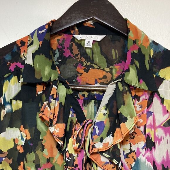 CAbi Cascading Ruffles Tie front Blouse Size S - Picture 4 of 9